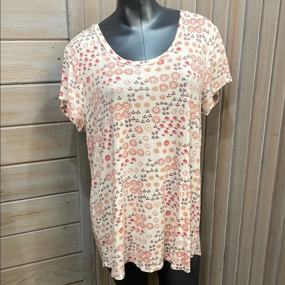 SD Collection Cream Relaxed Short Sleeve Tee - Picture 1 of 6